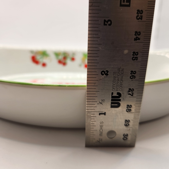 Vintage Cherries & Strawberries AuGratin Earthenware Oven to Table Baking Dish - Picture 6 of 7